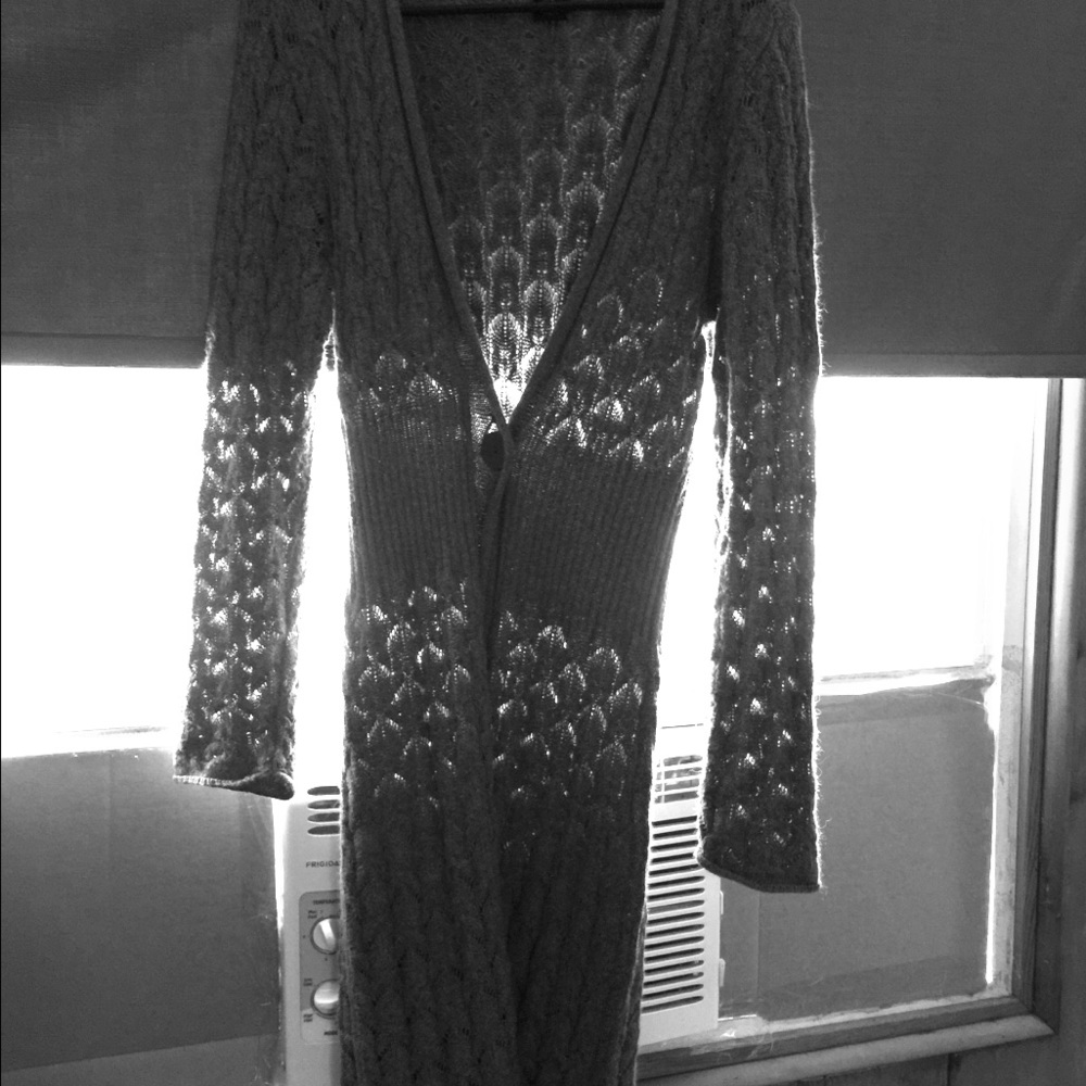 Knee length Calvin Klein cardigan!